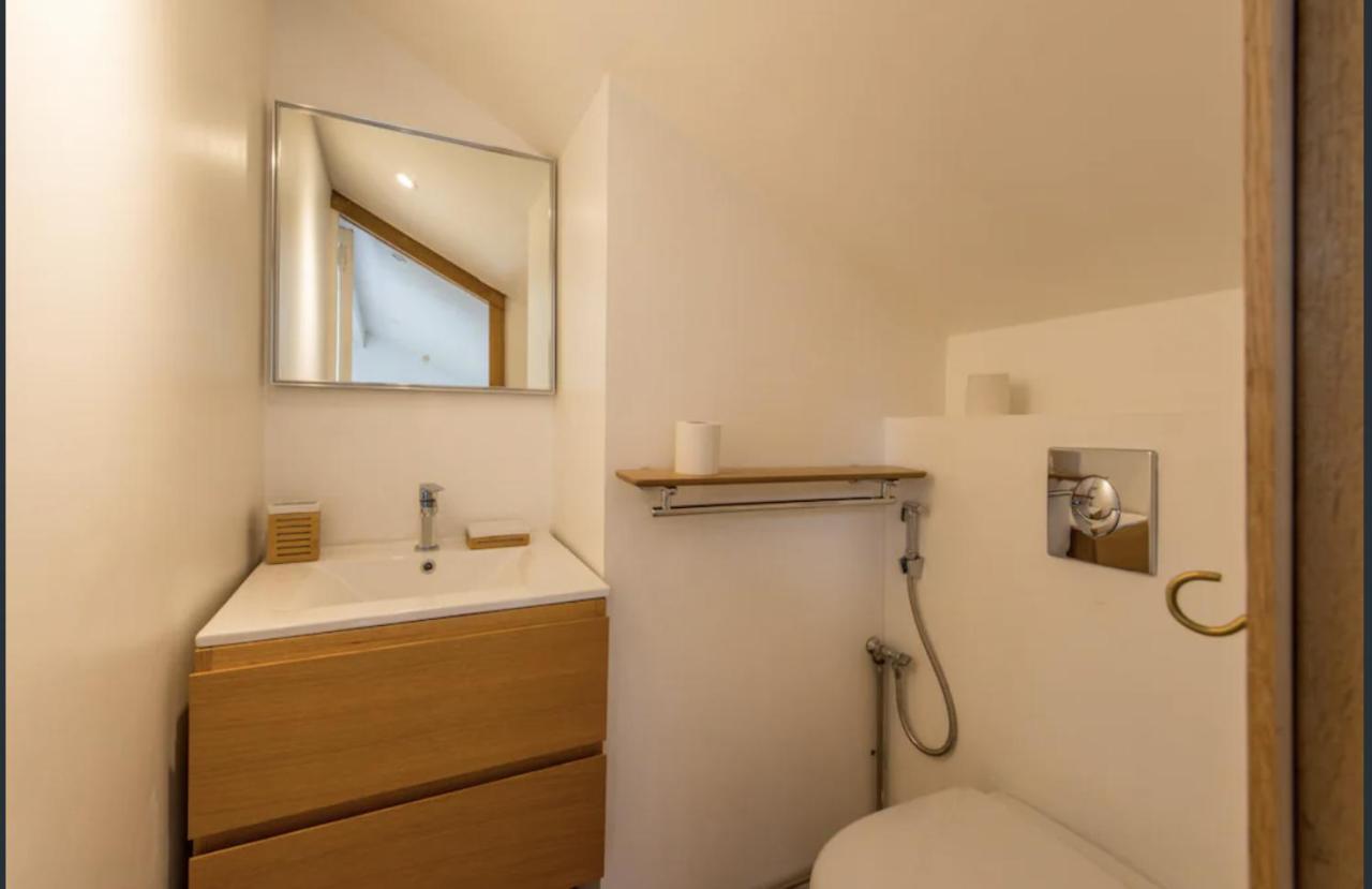 Paris Petit Appartement Lumineux Et Atypique מראה חיצוני תמונה